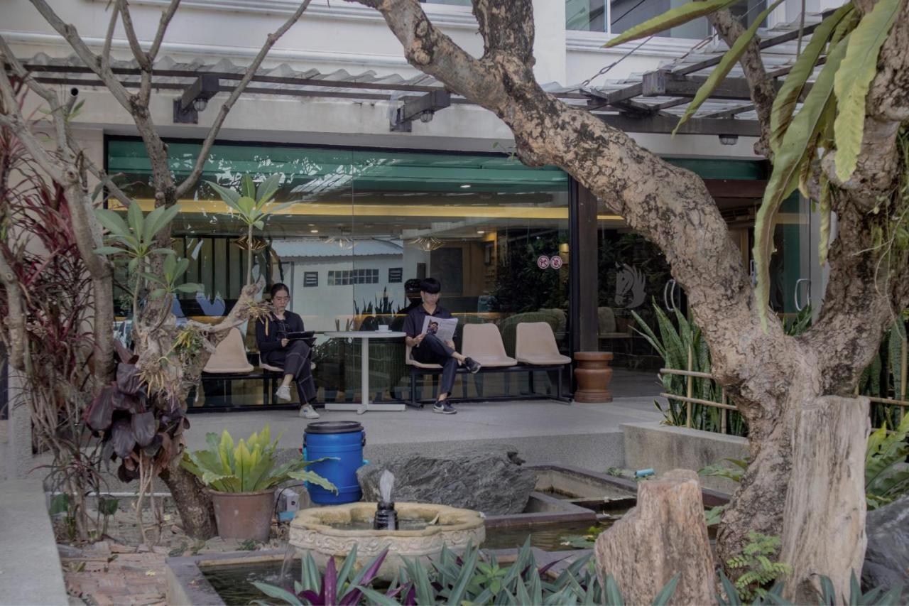 Royal Panerai Hotel Chiangmai Chiang Mai Luaran gambar