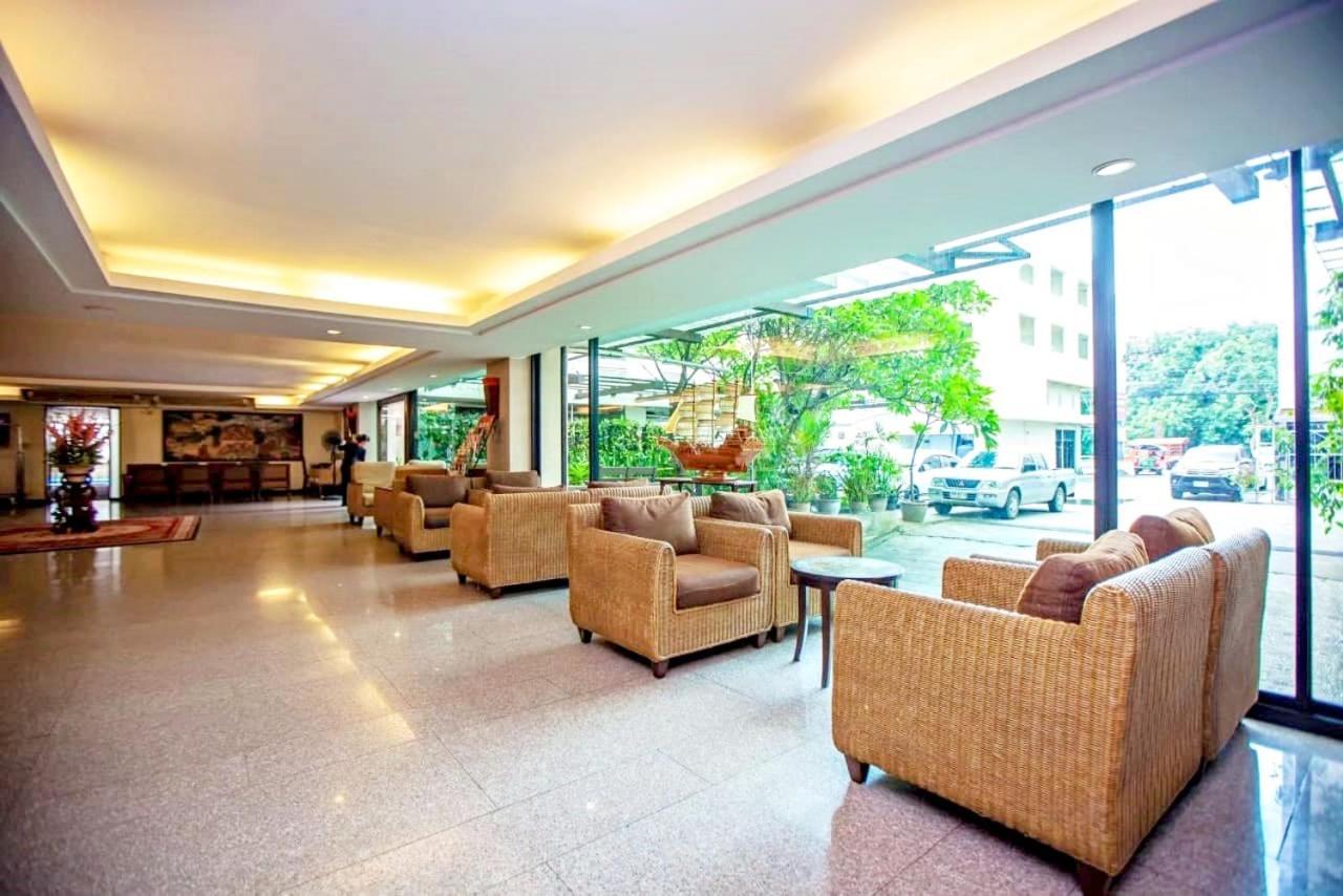 Royal Panerai Hotel Chiangmai Chiang Mai Luaran gambar