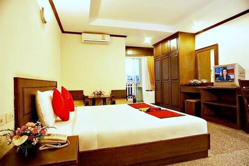 Royal Panerai Hotel Chiangmai Chiang Mai Luaran gambar