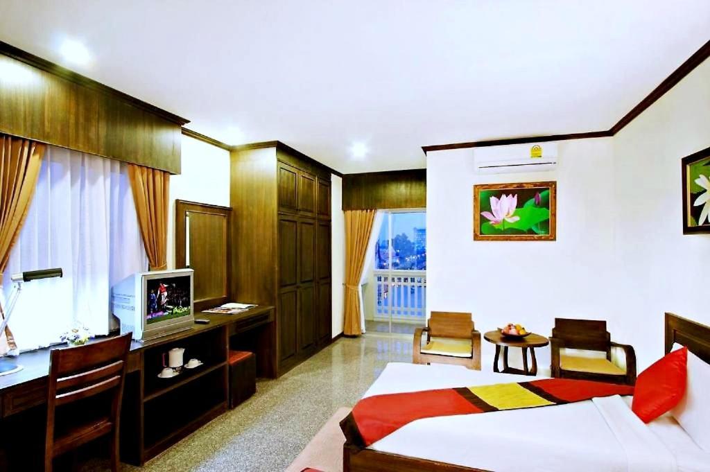 Royal Panerai Hotel Chiangmai Chiang Mai Luaran gambar