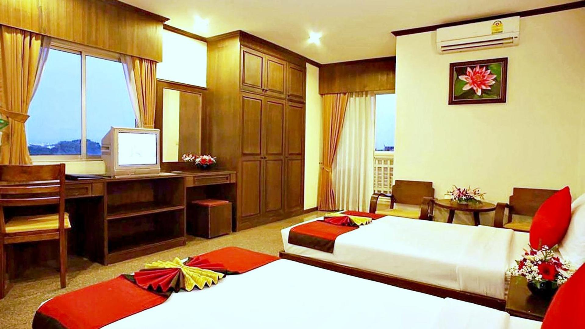 Royal Panerai Hotel Chiangmai Chiang Mai Luaran gambar