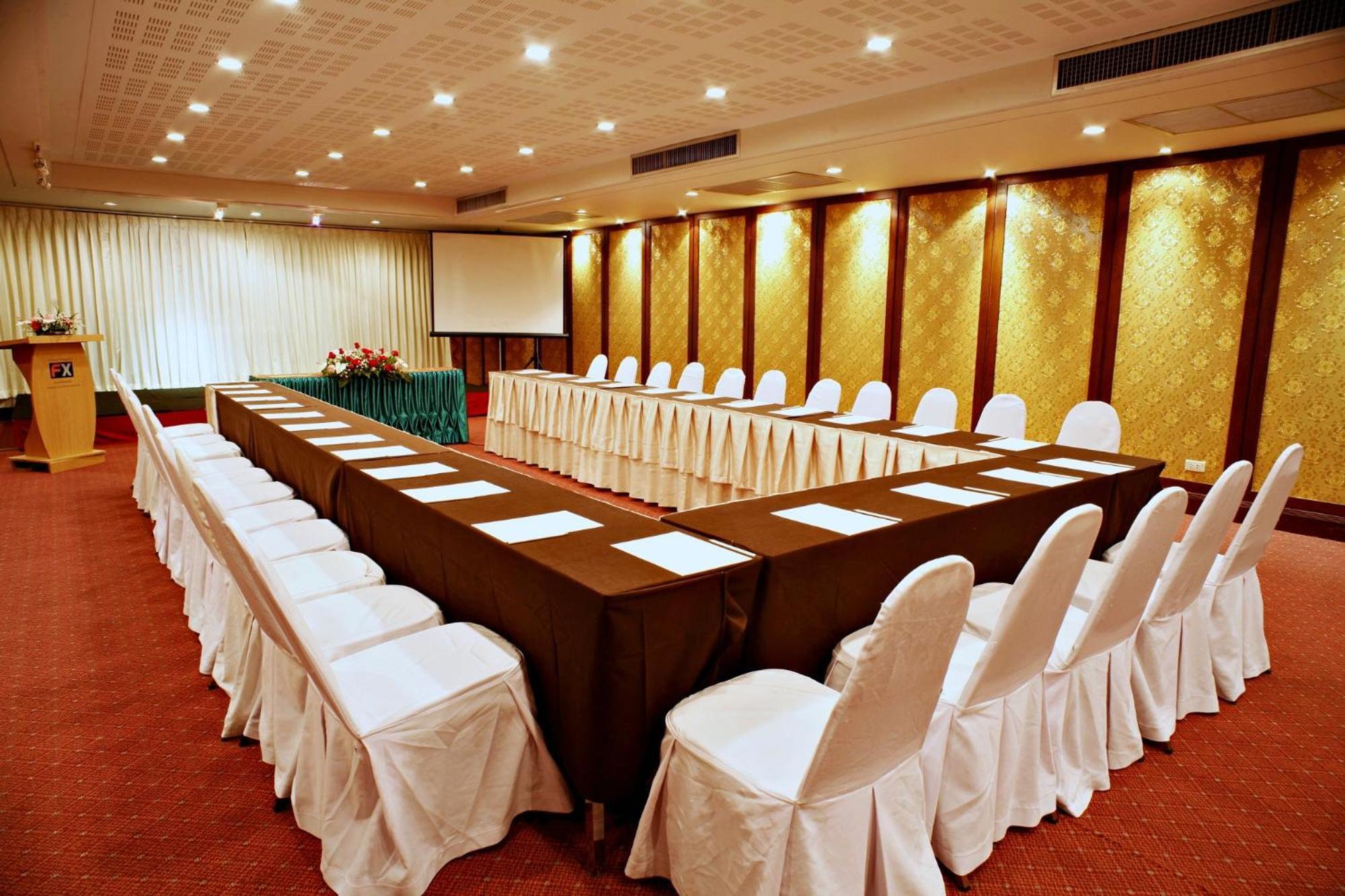 Royal Panerai Hotel Chiangmai Chiang Mai Luaran gambar